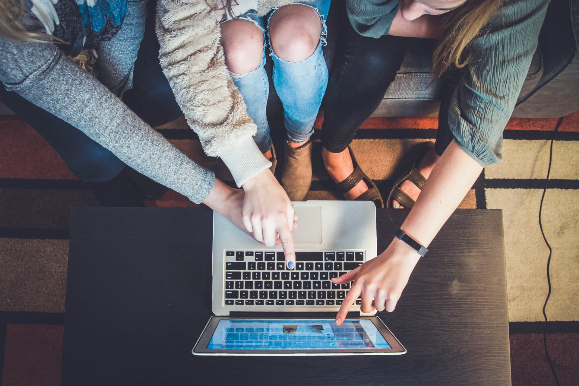 How to Get Incredible Deals and Save Money on Online Marketplaces